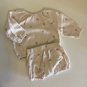 Quincy Mae star long sleeve top and matching bloomers